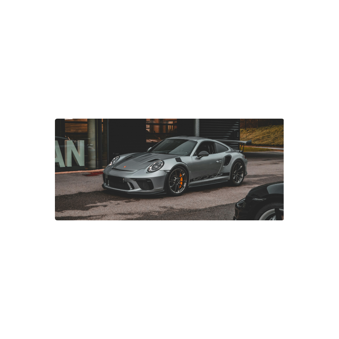 911