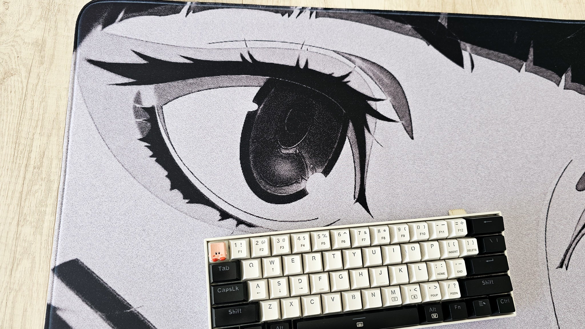 Mousepad girl eyes 90x40 Classic | Custom